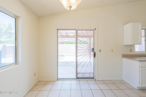 8885 E Fruit Tree Dr, Tucson, AZ 85730 photo 11