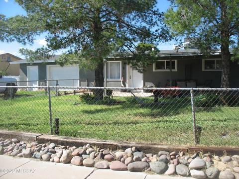 4633 E 28th St, Tucson, AZ 85711