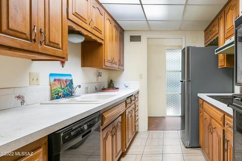 5911 E Grant Rd, Tucson, AZ 85712 photo 4