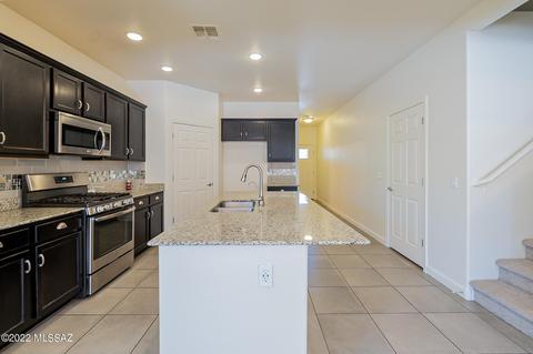 12236 E Domnitch Dr, Vail, AZ 85641 photo 6
