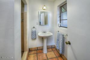2419 E 4th St, Tucson, AZ 85719 photo 13