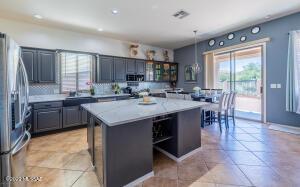 552 S Blue River Loop, Vail, AZ 85641 photo 7