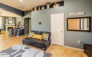 552 S Blue River Loop, Vail, AZ 85641 photo 14
