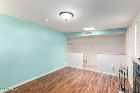 8218 E 19th St, Tucson, AZ 85710 photo 7