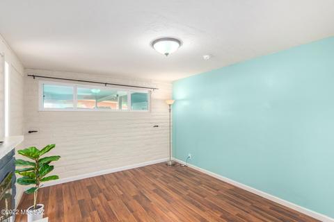 8218 E 19th St, Tucson, AZ 85710 photo 5