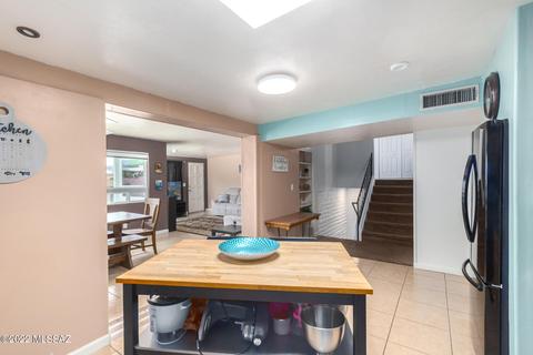 8218 E 19th St, Tucson, AZ 85710 photo 11