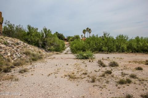 3621 N River Hills Dr, Tucson, AZ 85750