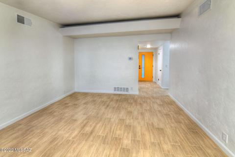 5352 E 3rd St, Tucson, AZ 85711 photo 8