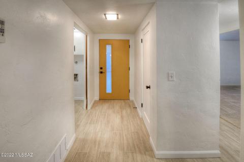 5352 E 3rd St, Tucson, AZ 85711 photo 5
