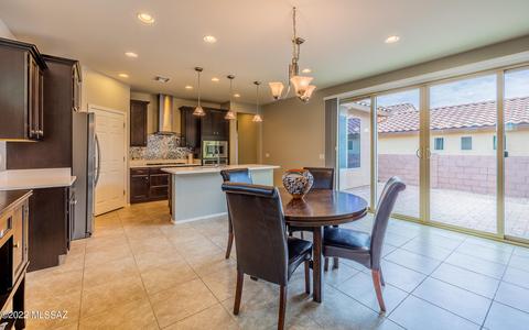 14007 E Cariole St, Vail, AZ 85641 photo 8