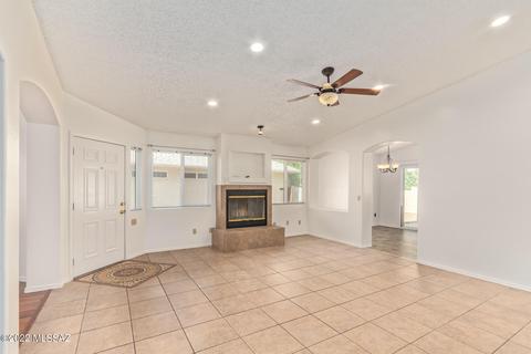 8865 E Fruit Tree Dr, Tucson, AZ 85730 photo 2