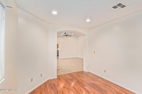 8865 E Fruit Tree Dr, Tucson, AZ 85730 photo 11
