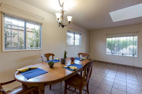 3134 E 24th St, Tucson, AZ 85713 photo 6