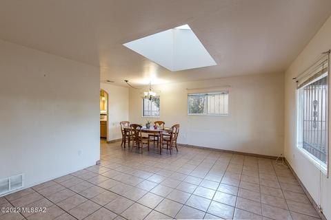 3134 E 24th St, Tucson, AZ 85713 photo 4