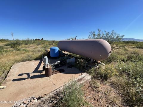 9435 N Hansen Rd, Mc Neal, AZ 85617