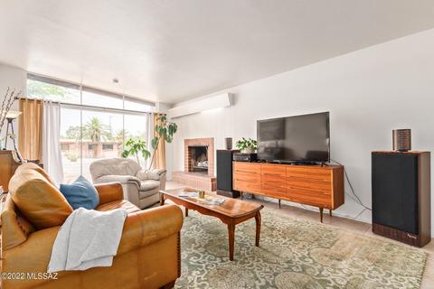 7052 E 4th St, Tucson, AZ 85710 photo 12