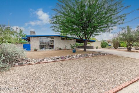 7052 E 4th St, Tucson, AZ 85710 photo 4