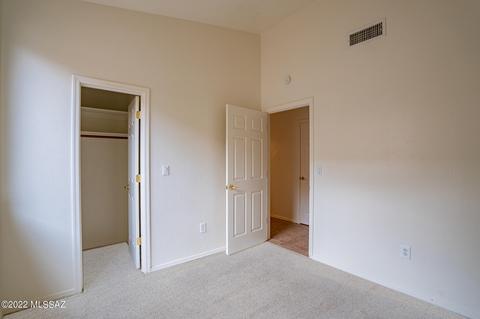 8718 E Chimney Spring Dr, Tucson, AZ 85747 photo 20