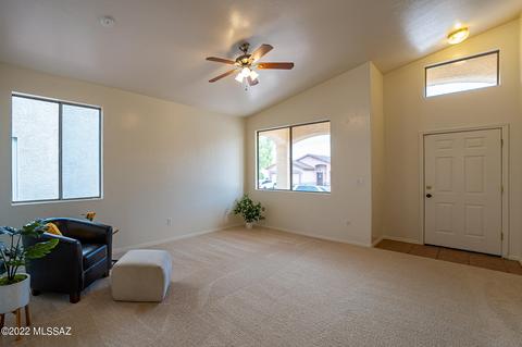 8718 E Chimney Spring Dr, Tucson, AZ 85747 photo 3