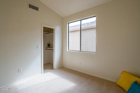 8718 E Chimney Spring Dr, Tucson, AZ 85747 photo 18