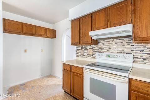 13840 E Fire Dancer Rd, Vail, AZ 85641 photo 11
