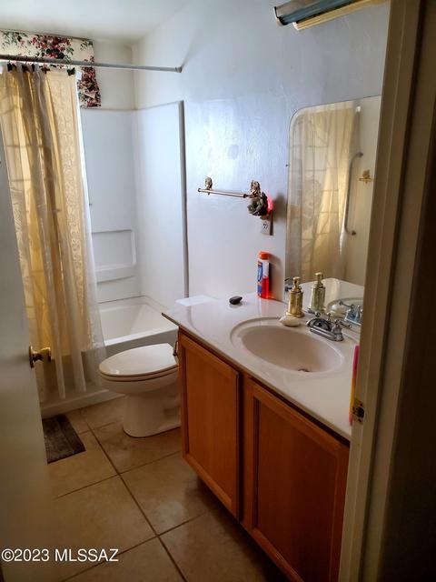 4686 E 25th St, Tucson, AZ 85711 photo 10