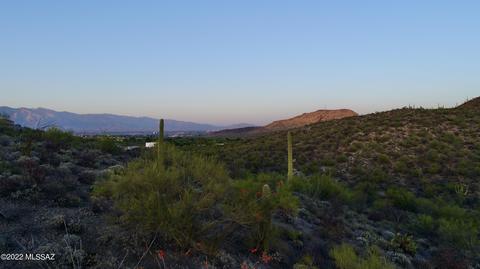 3152 W Tumamoc Dr, Tucson, AZ 85745