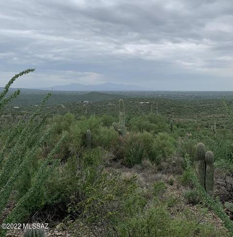 6790 S Camino Loma Alta, Tucson, AZ 85747