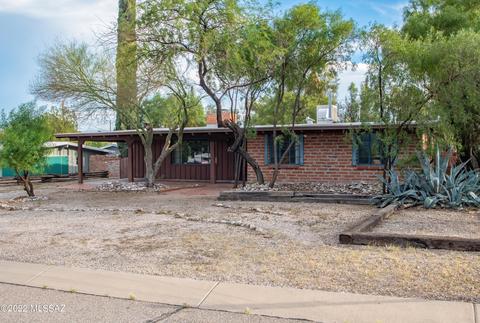 6830 E Koralee St, Tucson, AZ 85710 photo 4