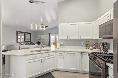 7017 E Strike Eagle Way, Tucson, AZ 85730 photo 16