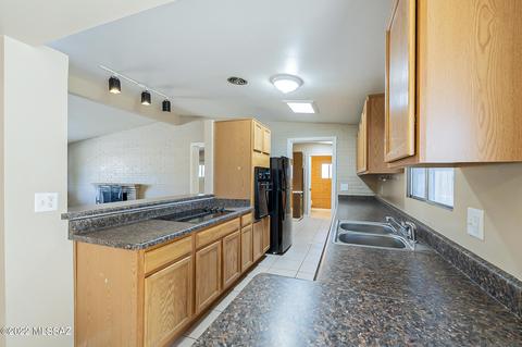 7018 E Hayne Pl, Tucson, AZ 85710 photo 19