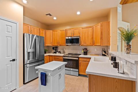 7662 E Chase Park Loop, Tucson, AZ 85710 photo 8