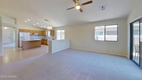 5941 E Franklin Tale Dr, Tucson, AZ 85756 photo 2