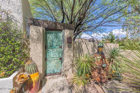 8631 E Hanover Pl E, Tucson, AZ 85750