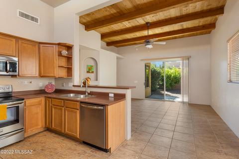 7668 E Sierra Park Loop, Tucson, AZ 85710 photo 5