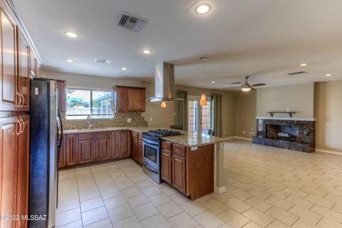6840 E Baker St, Tucson, AZ 85710 photo 9