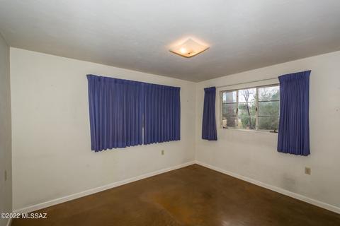 1327 E Spring St, Tucson, AZ 85719 photo 4