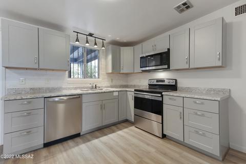 7641 E Apple Tree Dr, Tucson, AZ 85730 photo 7
