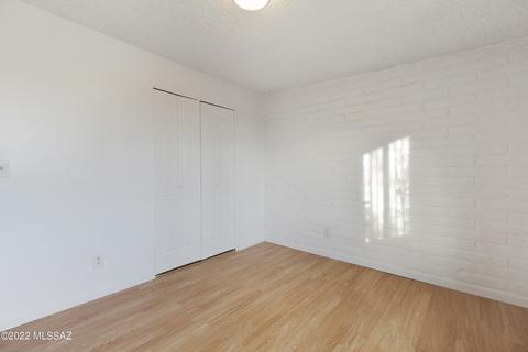 7641 E Apple Tree Dr, Tucson, AZ 85730 photo 12