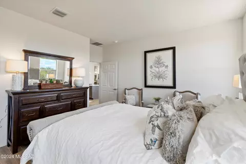 Bedroom - 13858 E Langtry Ln, Tucson, AZ 85747 photo 3 of 5