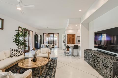 331 S 3rd Ave, Tucson, AZ 85701 photo 3