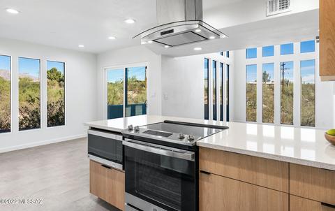 851 W Roller Coaster Rd, Tucson, AZ 85704 photo 6