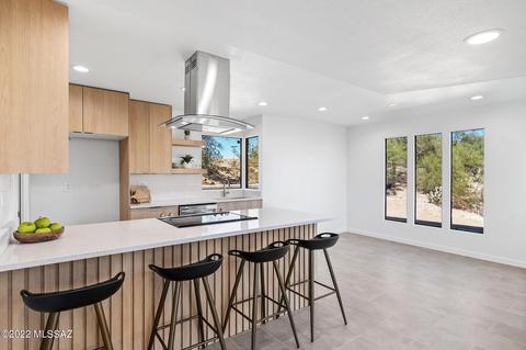 851 W Roller Coaster Rd, Tucson, AZ 85704 photo 3