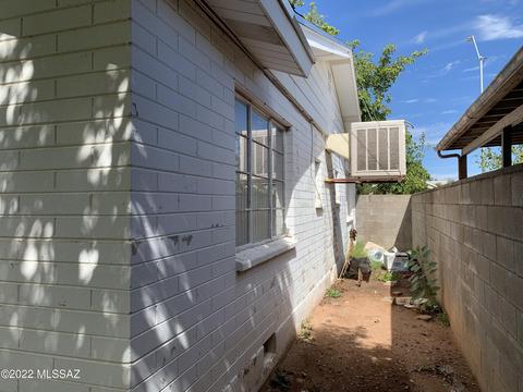 1317 E 10th St, Douglas, AZ 85607 photo 7