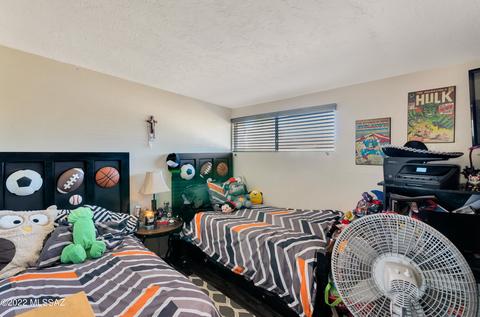 7142 E Sylvane Dr, Tucson, AZ 85710 photo 5