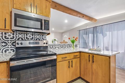 9 Elvado Rd, Tucson, AZ 85756 photo 12