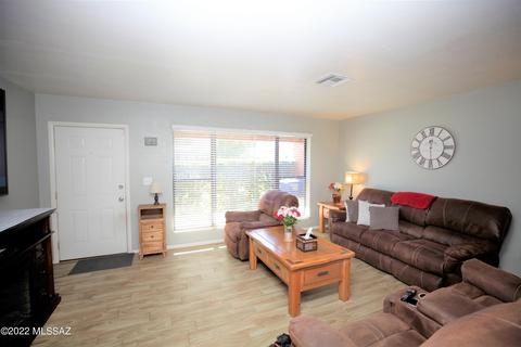 6325 E Julia St, Tucson, AZ 85710 photo 5