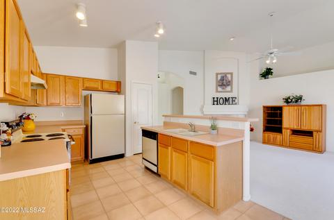 7775 E Windriver Dr, Tucson, AZ 85750 photo 5