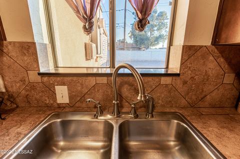 3102 E 30th St, Tucson, AZ 85713 photo 23