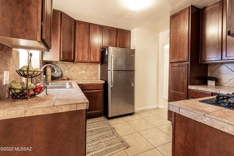 3102 E 30th St, Tucson, AZ 85713 photo 3